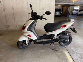 PEUGEOT scooter-peugeot-speedfigth-4-50cc tweedehands - De Parking