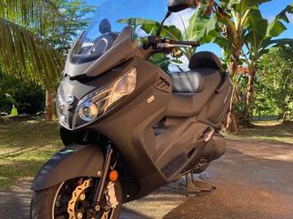 SYM vend-scooter-maxsym-600i-etat-neuf tweedehands - De Parking