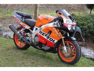 Honda Honda Cbr 900 Rr Couleur Repsol De 1995 Occasion Le Parking