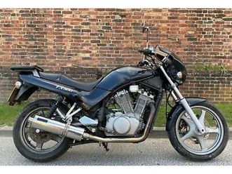 SUZUKI suzuki-vx800-shaft-drive-v-twin-project-bike-not-running-no-mot-can-deliver  Gebrauchtmotorrad