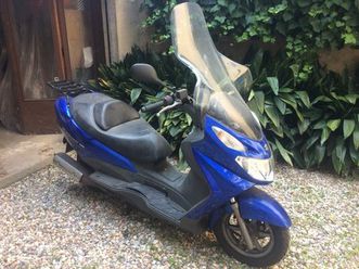 SUZUKI suzuki-burgman-125-2005 Used - the parking motorcycles