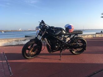 SUZUKI suzuki-cafe-racer tweedehands - De Parking