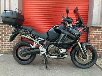 YAMAHA yamaha-xt1200z-tenere-givi-top 