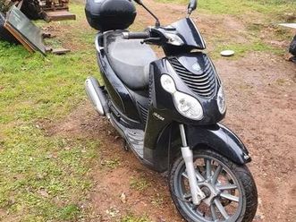 PIAGGIO scooter-125-carnaby Used - the parking motorcycles