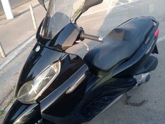 PIAGGIO piaggio-x7-250ie-cm3-hitno-2008-god Used - the parking motorcycles