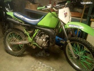 Kawasaki 125 Kmx Cross Used The Parking Motorcycles