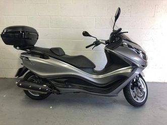 PIAGGIO piaggio-x10-500-500-executive-abs-scooter-493cc Used - the parking  motorcycles