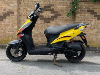 KYMCO 2010-kymco-agility-rs-50-in-pocklington-north-yorkshire-gumtree  tweedehands - De Parking