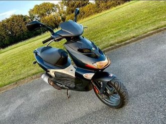 APRILIA aprilia-sr-street-pro-sport-mit-piaggio-motor-lauft-gut Used - the  parking motorcycles