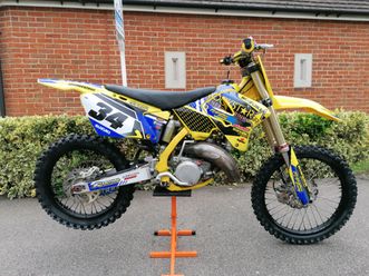 SUZUKI suzuki-rm-125-2007-delivery-available-in-letchworth-garden-city-hertfordshire-gumtre  tweedehands - De Parking