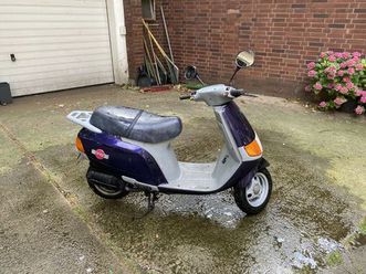 PIAGGIO piaggio-sfera-50-roller Used - the parking motorcycles