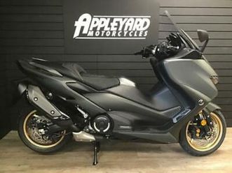 YAMAHA yamaha-tmax-560-dx-tech-max-2021 tweedehands - De Parking