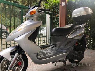 SYM sym-shark-150-4v-2001 Used - the parking motorcycles