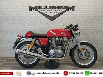 Royal Enfield 18 68 Royal Gt 535 Finished In Red With Only 985 Miles In St Helens Merseyside Gu Used The Parking Motorcycles