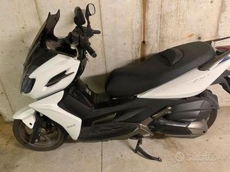 KYMCO kymco-k-xct-300i-2014 Used - the parking motorcycles