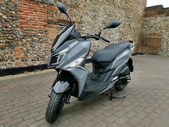 SYM sym-jet-14-125-cc-lc-automatic-scooter-moped-learner-legal-large-maxi-for-sal  Gebrauchtmotorrad