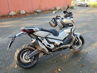 Honda Honda X Adv 750 Dtc Used The Parking Motorcycles