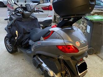 PIAGGIO piaggio-mp3-400-ie-lt Used - the parking motorcycles