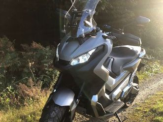 Honda Xadv Honda 750 Used The Parking Motorcycles