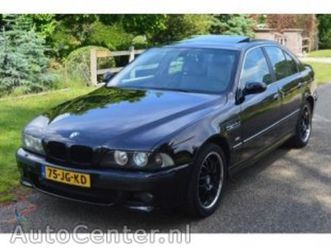 Bmw 5 Series 9 540i M5 Uitgevoerd 4 4 V8 Automaat M Pakket Youngtimer Used The Parking