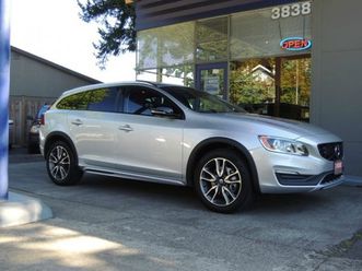 Volvo V60 Cross Country 17 Volvo V60 Cross Country T5 Used The Parking