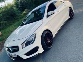 Mercedes Cla Class Mercedes Benz Cla 250 4matic 7g Dct Amg Line Used The Parking