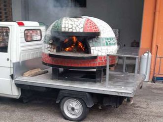 ape-pizza-con-forno-a-legna