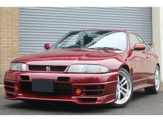 Nissan Skyline Nissan Skyline Gtst R33 Single Turbo 2 5 Super Rare Colour Immaculate Gtr Looks Used The Parking