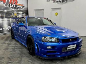 Nissan skyline 2016