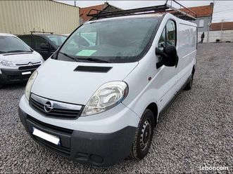 opel-vivaro-2-0-cdti-115-cv-l2h1-3-places-2014