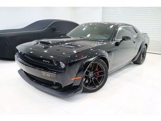 DODGE CHALLENGER dodge-challenger-srt-hellcat-2018-68-000km-wide-body ...