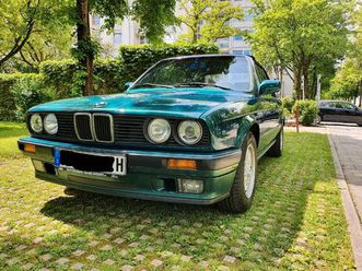 BMW SERIE 3 CABRIOLET 318 oldtimer-bmw-318i-e30-cabrio-bj12-90-lagunengrun-metallic-1a-zust