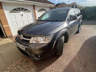 fiat-freemont-2016-reg-2017