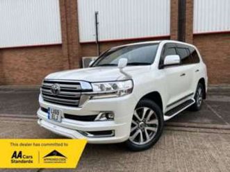 TOYOTA LAND CRUISER zx-v8-4-6-auto-petrol-8-seater Used - the parking