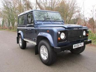 LAND ROVER DEFENDER 2006-land-rover-defender-90-county-hard-top-td5-4x4 ...