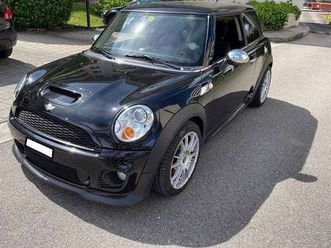 mini-cooper-s-john-cooper-works-kit-prix-a-discuter