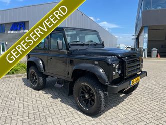 land-rover-defender-2-4-td-90-sw-se-youngtimer-zeer-nette-en-complete-auto
