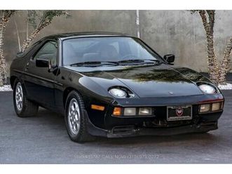 1983-porsche-928s-5-speed