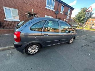 2005-citroen-xsara-picasso