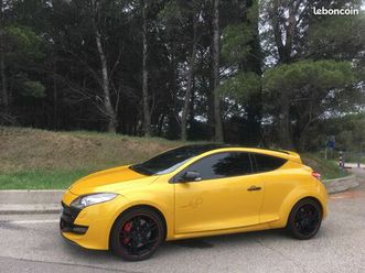 renault mégane 3 phase 1 rs trophy 2011 numérotée
