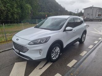 kuga-2-5-fhev-titanium-x-4wd