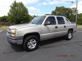 2005-chevy-avalanche-z66-sunroof-good-truck-priced-to-sell