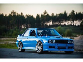 bmw-e30-drift-car