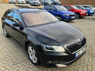 skoda-superb-2-0tdi-style-tz-alcantara-navi