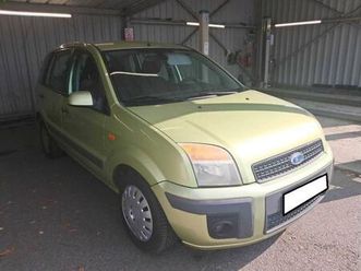 ford fusion 1.4, po stk, plně pojízdný