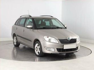 škoda fabia 1.2 tsi, park. senzory