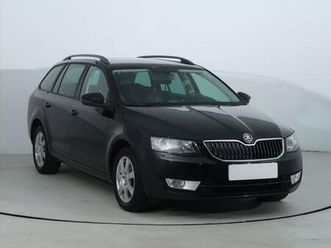 škoda octavia 1.2 tsi, serv.kniha, tempomat