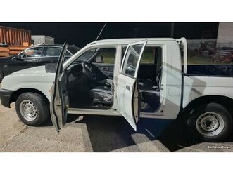 mitsubishi l200 5 lugares , 4 portas 4x2 , caixa metálica fevereiro/99