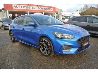 ford focus st-line