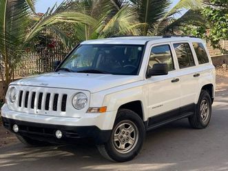 jeep patriot 2012 dakar